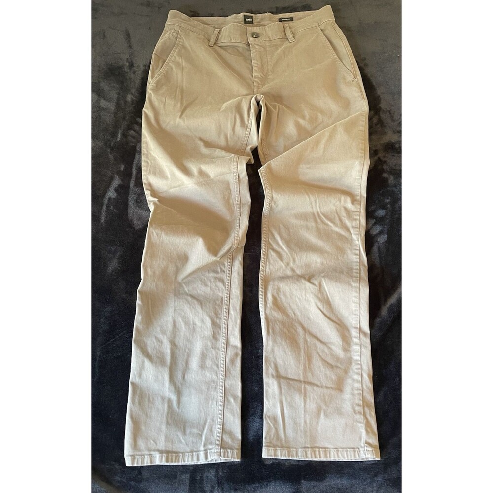 Hugo Boss mens casual pants 32x32 'Regular Fit'